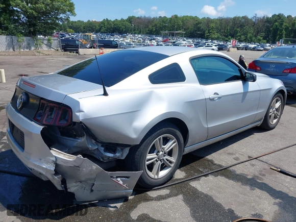 2013 Ford Mustang V6 with VIN 1ZVBP8AM5D5218722, listed as a IAAI auction lot 42728064 with 138,906 mi miles and . Bid and sale history available at DreamBid. Image 6.