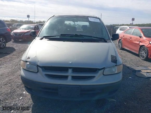 2000 Dodge Caravan with VIN 2B4FP25BXYR577550, listed as a IAAI auction lot 40554030 with NaN miles. Bid and sale history available at carsss.com. Image 12.