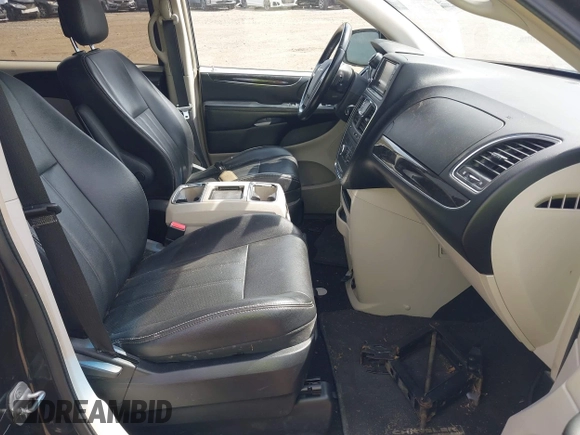 2012 Chrysler Town & Country Touring with VIN 2C4RC1BG8CR326041, listed as a IAAI auction lot 42137341 with 112,026 mi miles. Bid and sale history available at carsss.com. Image 5.