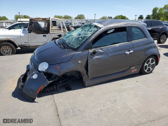 2015 FIAT 500e with VIN 3C3CFFGE4FT503658, listed as a Copart auction lot 51550215 with 79,727 mi miles and Clean Title. Bid and sale history available at carsss.com. Image 1.