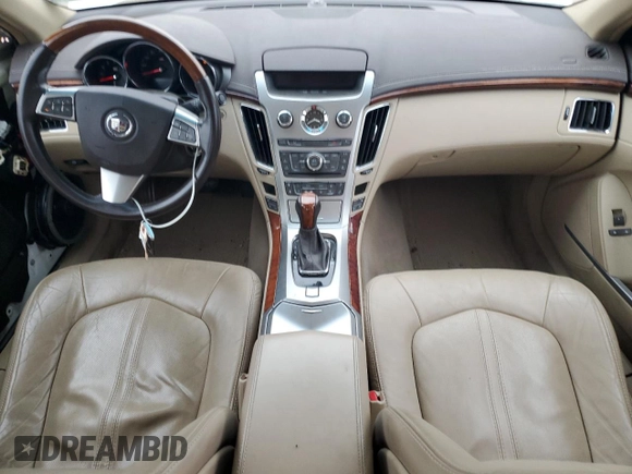 2009 Cadillac CTS AWD z VIN 1G6DT57V390101668, wystawiony jako Copart lot #83592544 z przebiegiem 107 368 mil mil oraz Szkoda całkowita • Salvage title. Historia ofert i sprzedaży dostępna na DreamBid. Obrazek 8.
