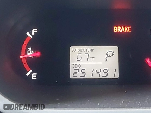 2009 Toyota Matrix S with VIN 2T1KE40E49C016959, listed as a IAAI auction lot 42127222 with 251,491 mi miles and . Bid and sale history available at DreamBid. Image 16.