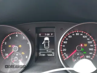 2013 Volkswagen GTI Driver's Edition с VIN WVWHD7AJ5DW132276, выставлен на аукционе IAAI как лот 42325369 с пробегом 71 191 миль миль и . История ставок и продаж доступна на DreamBid. Изображение 7.