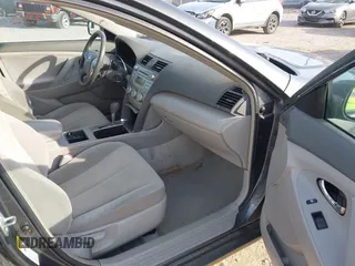 2007 Toyota Camry CE with VIN 4T1BE46K17U001229, listed as a IAAI auction lot 42072932 with 237,786 mi miles. Bid and sale history available at carsss.com. Image 5.
