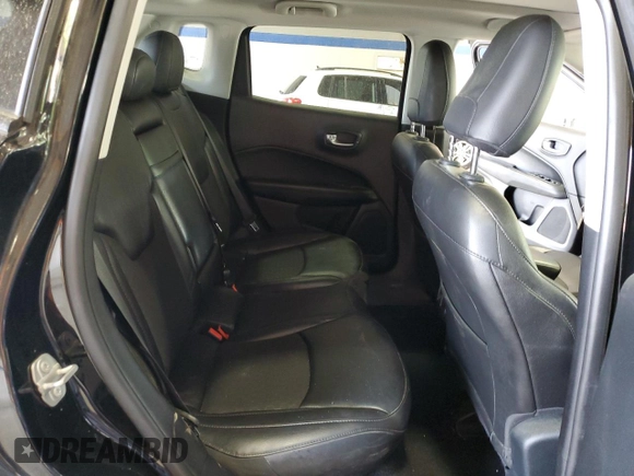 2019 Jeep Compass Altitude z VIN 3C4NJDBB8KT647373, wystawiony jako Copart lot #54104865 z przebiegiem 76 788 mil mil oraz Szkoda całkowita • Salvage title. Historia ofert i sprzedaży dostępna na DreamBid. Obrazek 11.
