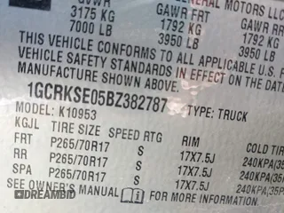 2011 Chevrolet Silverado 1500 LT with VIN 1GCRKSE05BZ382787, listed as a IAAI auction lot 41421158 with 140,145 mi miles and . Bid and sale history available at DreamBid. Image 9.