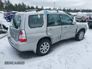 2007 Subaru Forester X w/Premium Pkg with VIN JF1SG65667H712678, listed as a IAAI auction lot 41159930 with 120,996 mi miles. Bid and sale history available at carsss.com. Image 4.