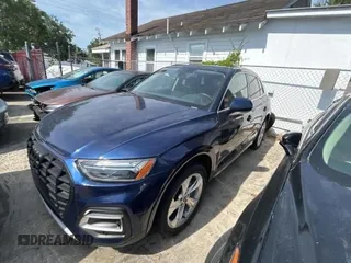 2021 Audi Q5 Premium Plus с VIN WA1BAAFY2M2128107, выставлен на аукционе Copart как лот 62093395 с пробегом Не указан миль и Списание • Salvage title. История ставок и продаж доступна на DreamBid. Изображение 2.