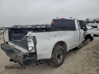 2022 Ford F-250 with VIN 1FT8X2AT1NEE17009, listed as a Copart auction lot 43755805 with Not provided miles and Salvage title. Bid and sale history available at DreamBid. Image 4.