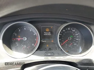 2018 Volkswagen Tiguan S z VIN 3VV1B7AX9JM068669, wystawiony jako Copart lot #56676365 z przebiegiem 178 679 mil mil oraz Szkoda całkowita • Salvage title. Historia ofert i sprzedaży dostępna na DreamBid. Obrazek 9.