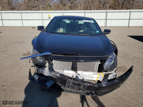 2017 Honda Civic Coupe Touring with VIN 2HGFC3B97HH352161, listed as a Copart auction lot 49716185 with 60,331 mi miles and Clean Title. Bid and sale history available at carsss.com. Image 5.
