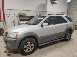 2005 Kia Sorento LX with VIN KNDJC733055350507, listed as a Copart auction lot 42380385 with 226,279 mi miles and Salvage Title. Bid and sale history available at carsss.com. Image 1.