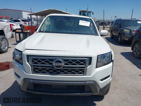 2022 Nissan Frontier SV z VIN 1N6ED1EJ8NN650378, wystawiony jako IAAI lot #39310357 z przebiegiem 45 898 mil mil oraz . Historia ofert i sprzedaży dostępna na DreamBid. Obrazek 13.
