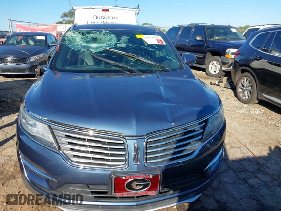 2018 Lincoln MKC Premiere with VIN 5LMCJ1D9XJUL22625, listed as a IAAI auction lot 40558543 with 60,088 mi miles and . Bid and sale history available at DreamBid. Image 12.