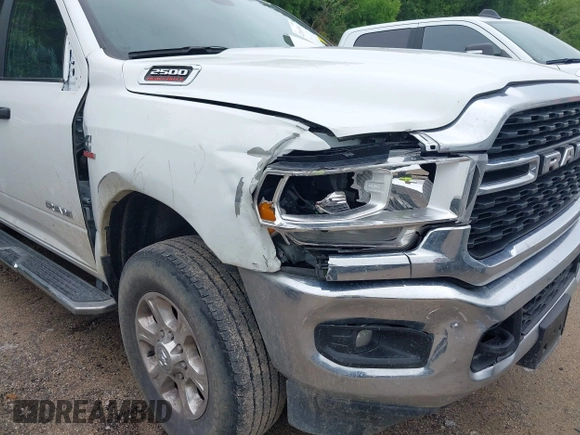 2024 Ram 2500 Big Horn with VIN 3C6UR5DL9RG283488, listed as a IAAI auction lot 42161804 with 35,172 mi miles. Bid and sale history available at carsss.com. Image 6.