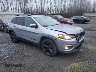 2021 Jeep Cherokee Latitude Plus z VIN 1C4PJLLBXMD143997, wystawiony jako Copart lot #87973025 z przebiegiem 64 267 mil mil oraz Szkoda całkowita • Salvage title. Historia ofert i sprzedaży dostępna na DreamBid. Obrazek 4.