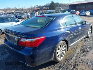 2010 Lexus LS 460 с VIN JTHCL5EFXA5005823, выставлен на аукционе IAAI как лот 41322153 с пробегом 194 886 миль миль и . История ставок и продаж доступна на DreamBid. Изображение 4.