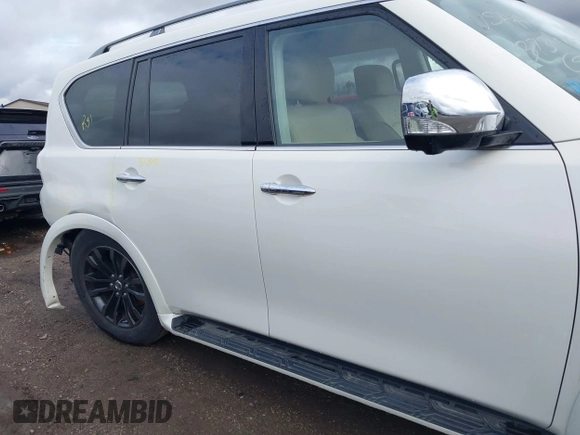 2019 Nissan Armada Platinum with VIN JN8AY2NE8K9757454, listed as a IAAI auction lot 37941190 with 43,549 mi miles. Bid and sale history available at carsss.com. Image 13.