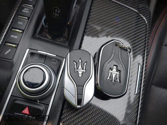 2019 Maserati Levante S z VIN ZN661YUS0KX335883, wystawiony jako IAAI lot #41575823 z przebiegiem 71 080 mil mil oraz . Historia ofert i sprzedaży dostępna na DreamBid. Obrazek 11.