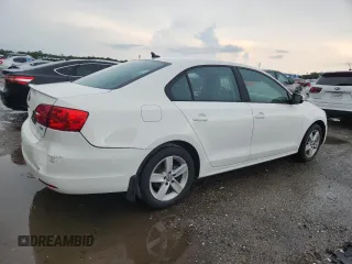 2012 Volkswagen Jetta TDI w/Premium & Nav с VIN 3VWLL7AJ3CM088190, выставлен на аукционе Copart как лот 63841905 с пробегом Не указан миль и Списание • Salvage title. История ставок и продаж доступна на DreamBid. Изображение 3.