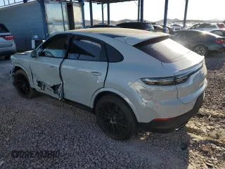 2021 Porsche Cayenne z VIN WP1BA2AY4MDA40505, wystawiony jako Copart lot #54392075 z przebiegiem Nie podano mil oraz Szkoda całkowita • Salvage title. Historia ofert i sprzedaży dostępna na DreamBid. Obrazek 2.