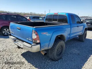 2010 Toyota Tacoma z VIN 5TEUU4EN5AZ696518, wystawiony jako Copart lot #49342855 z przebiegiem 244 150 mil mil oraz Szkoda całkowita • Salvage title. Historia ofert i sprzedaży dostępna na DreamBid. Obrazek 3.