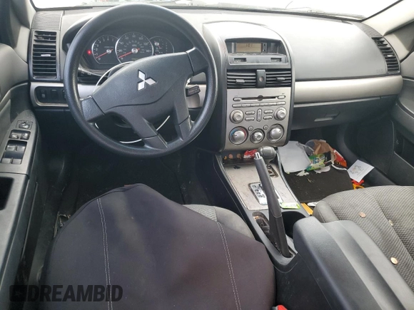 2011 Mitsubishi Galant FE с VIN 4A32B2FF4BE005246, выставлен на аукционе Copart как лот 55412995 с пробегом 142 846 миль миль и Списание • Salvage title. История ставок и продаж доступна на DreamBid. Изображение 8.
