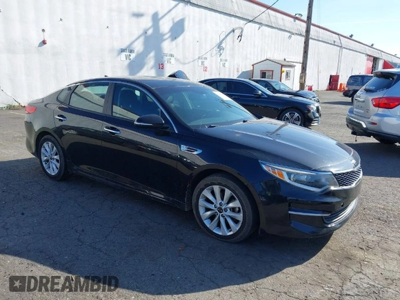 2016 Kia Optima LX with VIN 5XXGT4L31GG003274, listed as a IAAI auction lot 42033788 with 1 mi miles. Bid and sale history available at carsss.com. Image 1.