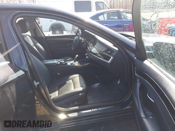 2014 BMW 5 Series 528i xDrive with VIN WBA5A7C56ED613918, listed as a IAAI auction lot 41744501 with 86,917 mi miles and . Bid and sale history available at DreamBid. Image 5.