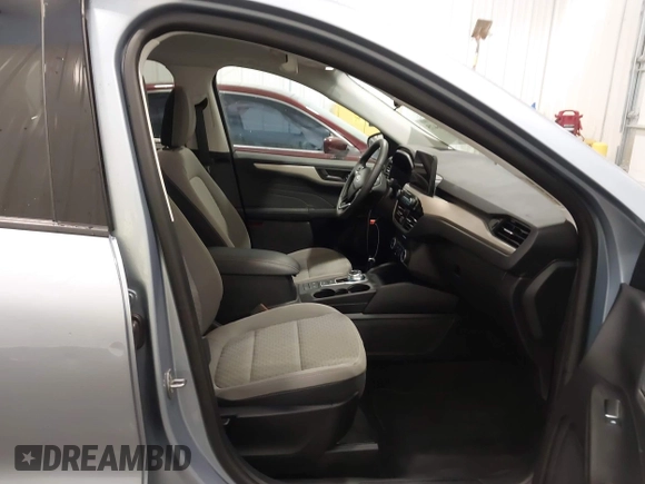 2022 Ford Escape SE с VIN 1FMCU0G64NUB71518, выставлен на аукционе IAAI как лот 42196475 с пробегом 9 389 миль миль и . История ставок и продаж доступна на DreamBid. Изображение 5.