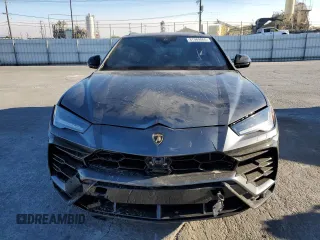 2019 Lamborghini Urus z VIN ZPBUA1ZL8KLA01957, wystawiony jako Copart lot #87969065 z przebiegiem 13 329 mil mil oraz Szkoda całkowita • Salvage title. Historia ofert i sprzedaży dostępna na DreamBid. Obrazek 5.