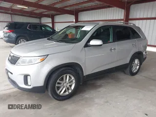 2015 Kia Sorento LX with VIN 5XYKT4A64FG589597, listed as a IAAI auction lot 42068816 with 107,948 mi miles. Bid and sale history available at carsss.com. Image 2.