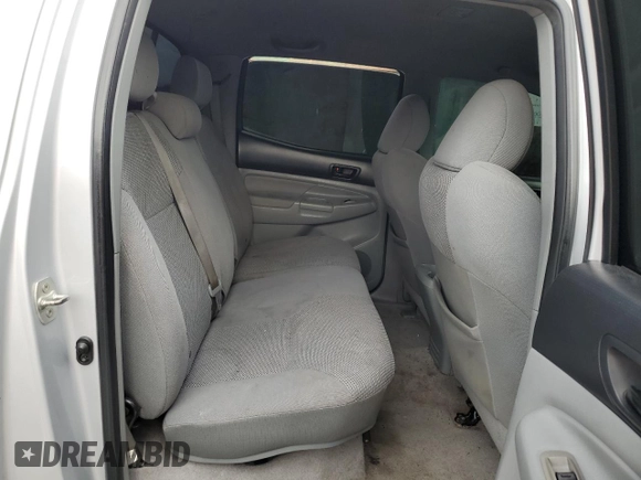 2010 Toyota Tacoma PreRunner with VIN 3TMJU4GN2AM109527, listed as a Copart auction lot 86195624 with 179,418 mi miles and Non repairable. Bid and sale history available at DreamBid. Image 10.
