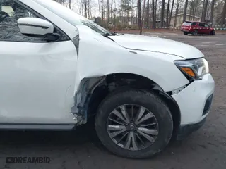 2018 Nissan Pathfinder S with VIN 5N1DR2MM3JC664174, listed as a IAAI auction lot 41396360 with 131,589 mi miles. Bid and sale history available at carsss.com. Image 6.