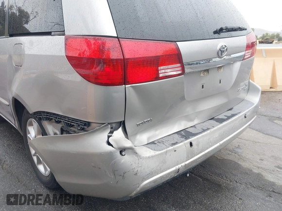 2005 Toyota Sienna XLE with VIN 5TDZA22C85S353310, listed as a IAAI auction lot 41546218 with 158,566 mi miles. Bid and sale history available at carsss.com. Image 13.