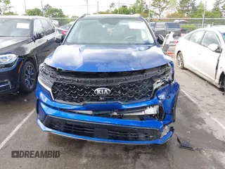 2021 Kia Sorento SX z VIN 5XYRK4LF3MG045443, wystawiony jako IAAI lot #42013554 z przebiegiem 119 048 mil mil oraz . Historia ofert i sprzedaży dostępna na DreamBid. Obrazek 12.