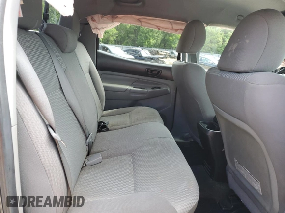 2015 Toyota Tacoma с VIN 3TMLU4EN4FM188024, выставлен на аукционе Copart как лот 57964015 с пробегом 153 030 миль миль и Списание • Salvage title. История ставок и продаж доступна на DreamBid. Изображение 10.