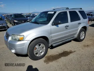 2007 Ford Escape XLT with VIN 1FMCU93187KA14412, listed as a Copart auction lot 65404824 with 180,834 mi miles and Clean Title. Bid and sale history available at carsss.com. Image 1.
