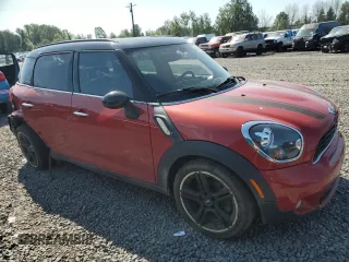 2013 MINI Countryman S z VIN WMWZC3C55DWP20563, wystawiony jako Copart lot #55493605 z przebiegiem 110 672 mil mil oraz Szkoda całkowita • Salvage title. Historia ofert i sprzedaży dostępna na DreamBid. Obrazek 4.