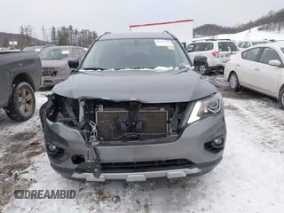 2019 Nissan Pathfinder S z VIN 5N1DR2MM0KC629304, wystawiony jako IAAI lot #41342768 z przebiegiem 48 529 mil mil oraz . Historia ofert i sprzedaży dostępna na DreamBid. Obrazek 13.