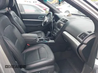 2016 Ford Explorer XLT with VIN 1FM5K7D86GGC98365, listed as a IAAI auction lot 42038692 with 155,552 mi miles. Bid and sale history available at carsss.com. Image 5.