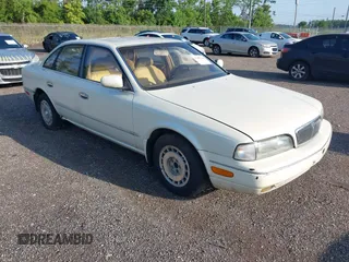 1994 Infiniti Q45 z VIN JNKNG01D2RM260696, wystawiony jako IAAI lot #42487416 z przebiegiem 219 308 mil mil oraz . Historia ofert i sprzedaży dostępna na DreamBid. Obrazek 1.