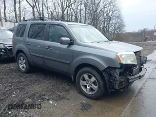 2009 Honda Pilot EX-L with VIN 5FNYF48669B033858, listed as a IAAI auction lot 41918525 with 161,605 mi miles and . Bid and sale history available at carsss.com. Image 1.