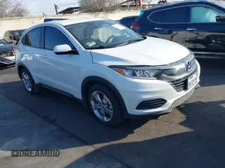 2022 Honda HR-V LX with VIN 3CZRU6H33NM741366, listed as a IAAI auction lot 41546131 with 14,026 mi miles. Bid and sale history available at carsss.com. Image 1.
