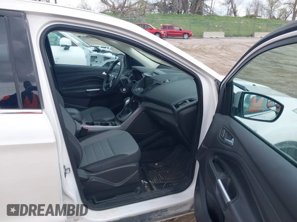 2013 Ford Escape SE с VIN 1FMCU0GXXDUD08064, выставлен на аукционе IAAI как лот 42154875 с пробегом 85 138 миль миль и . История ставок и продаж доступна на DreamBid. Изображение 5.