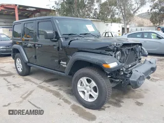 2020 Jeep Wrangler Unlimited Sport S с VIN 1C4HJXDN5LW226695, выставлен на аукционе IAAI как лот 41915389 с пробегом 59 384 миль миль и . История ставок и продаж доступна на DreamBid. Изображение 1.