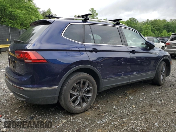 2023 Volkswagen Tiguan SE with VIN 3VVMB7AX5PM073857, listed as a Copart auction lot 55640065 with 16,177 mi miles and Salvage title. Bid and sale history available at DreamBid. Image 3.