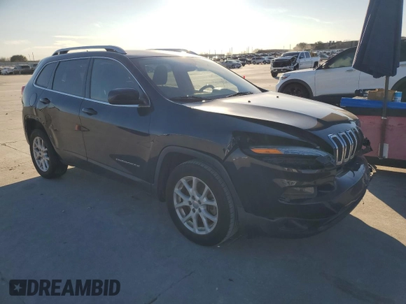 2016 Jeep Cherokee Altitude with VIN 1C4PJLCB5GW167861, listed as a Copart auction lot 88147725 with 131,598 mi miles and Salvage Title. Bid and sale history available at carsss.com. Image 4.