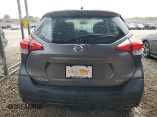 2019 Nissan Kicks SV z VIN 3N1CP5CU8KL495433, wystawiony jako Copart lot #53341965 z przebiegiem 95 697 mil mil oraz Czysty tytuł • Clean title. Historia ofert i sprzedaży dostępna na DreamBid. Obrazek 6.