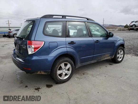 2011 Subaru Forester X z VIN JF2SHABC1BH736322, wystawiony jako Copart lot #46808775 z przebiegiem 129 232 mil mil oraz Szkoda całkowita • Salvage title. Historia ofert i sprzedaży dostępna na DreamBid. Obrazek 3.